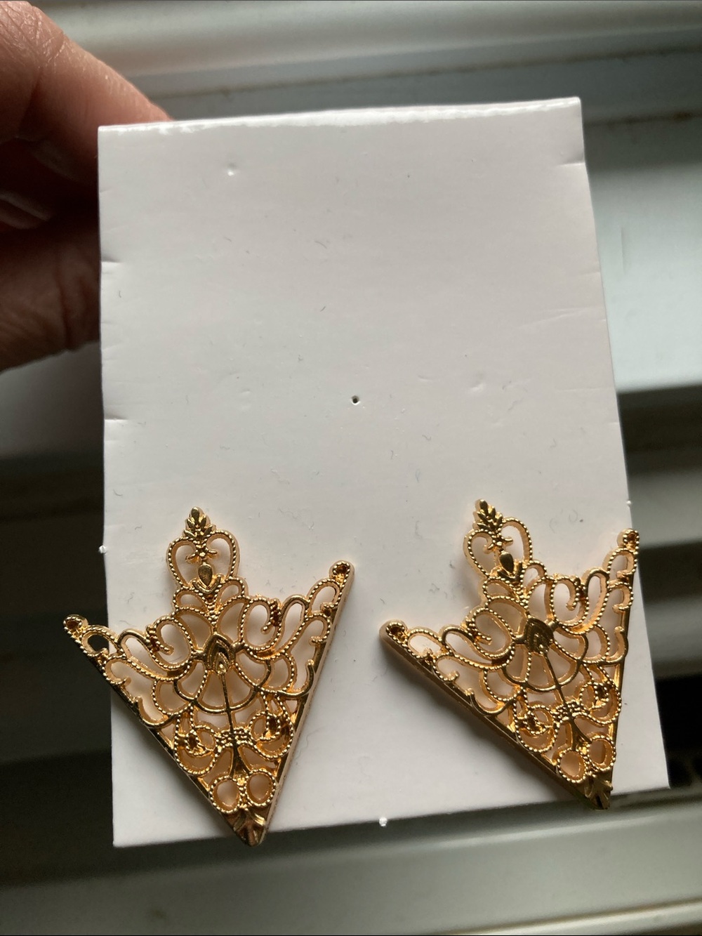 Gold Filigree collar pins